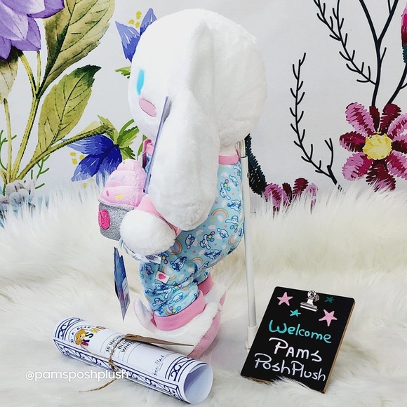 Build A Bear Sanrio CINNAMOROLL Hello Kitty Sleeper 25th Anniversa Cupcake Plush - Picture 6 of 16